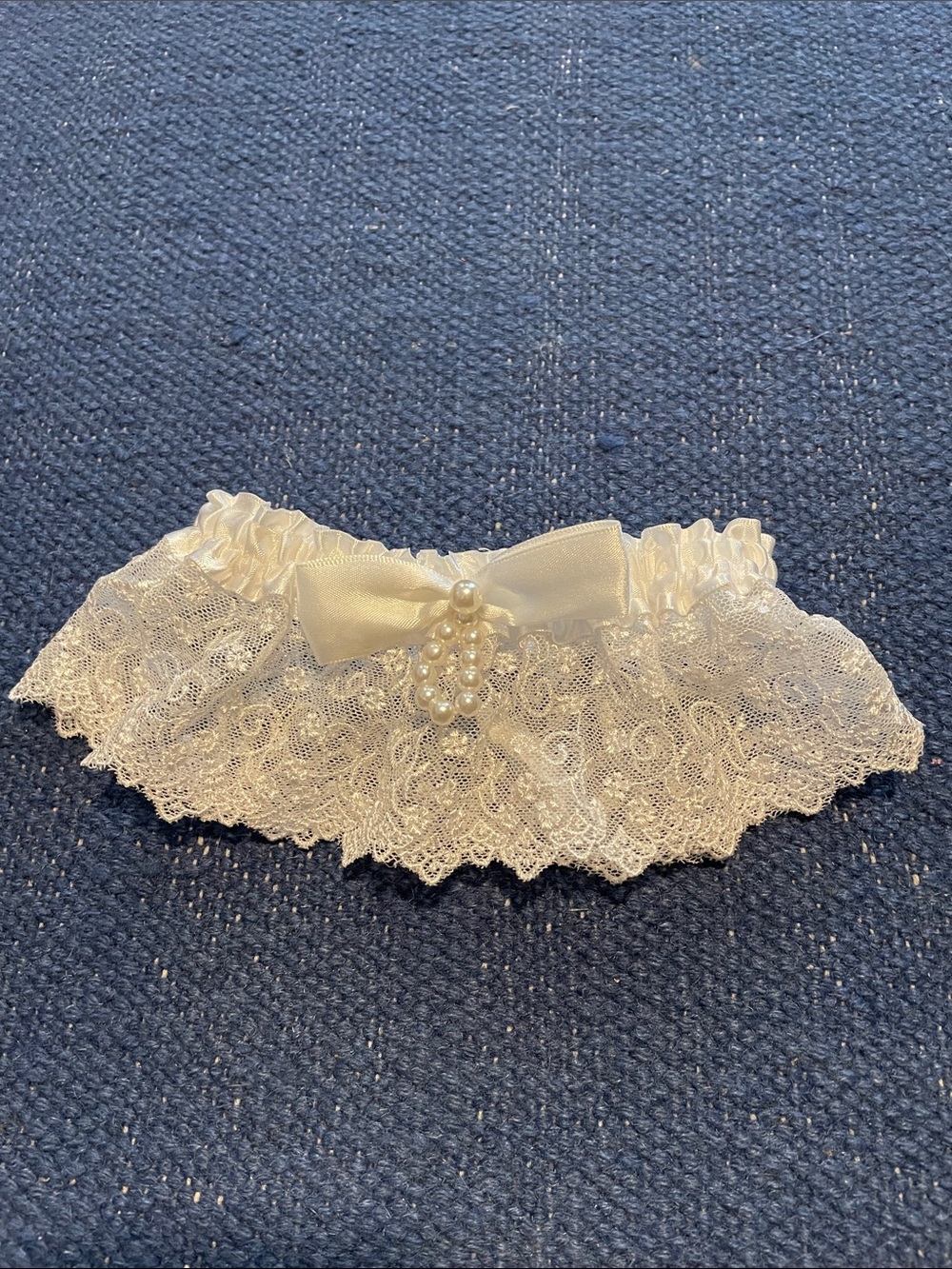 White Lace Bridal Garter with Pearl Bow